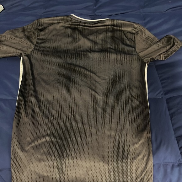 Adidas Aeroready Shirt - Picture 5 of 5